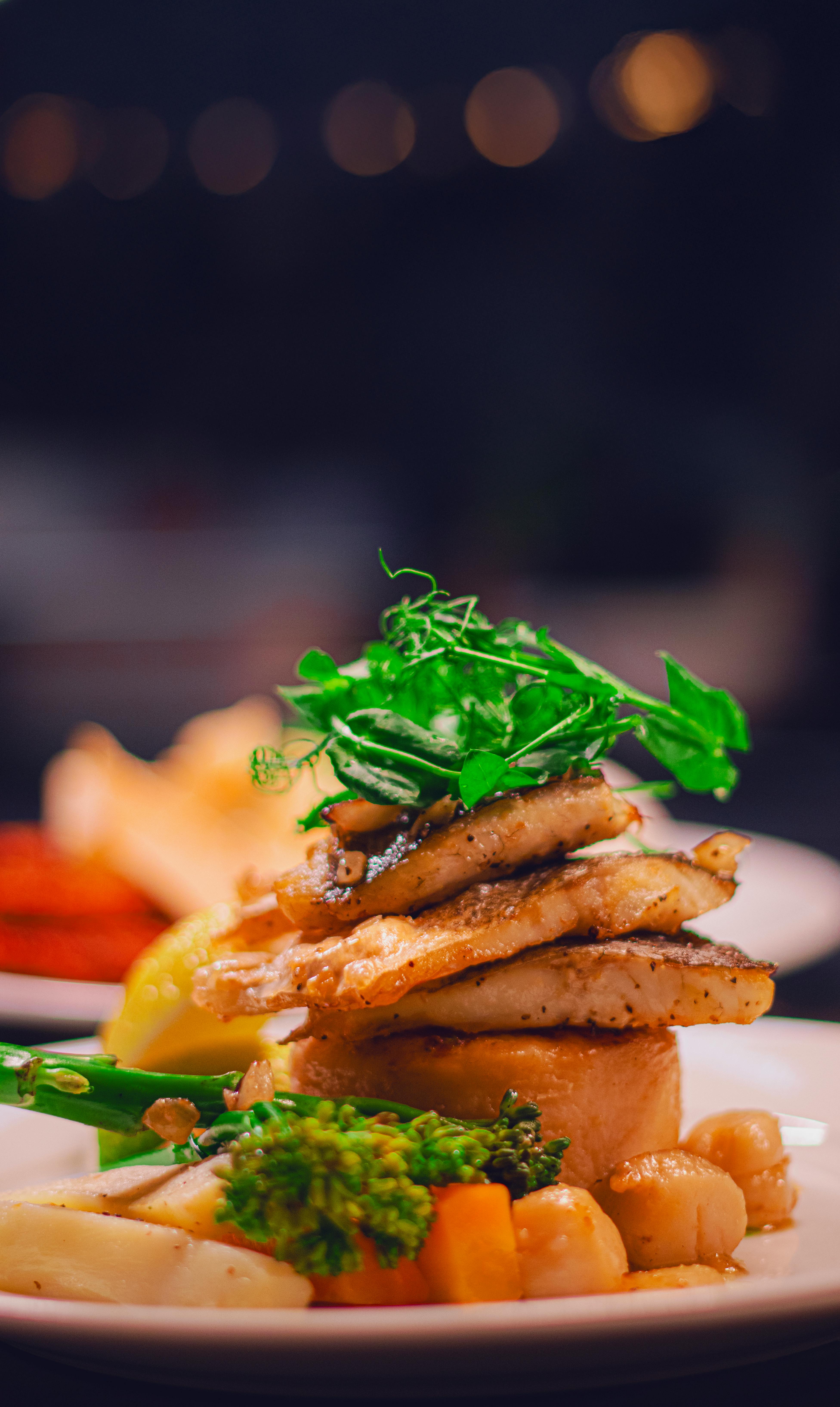 Seared chicken slices with broccoli and vegetables restaurant-style